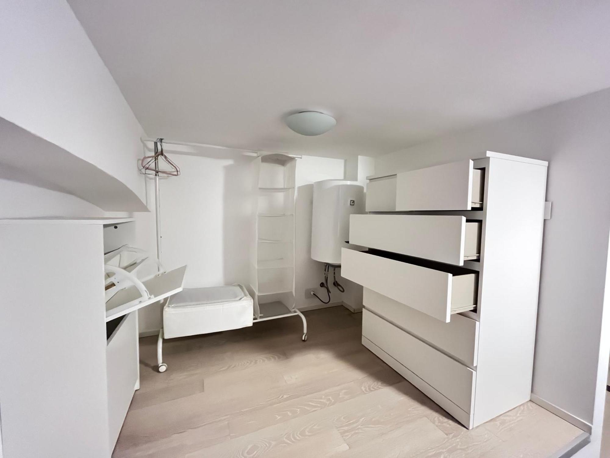 Ak Loft - Lovely In The Heart Of